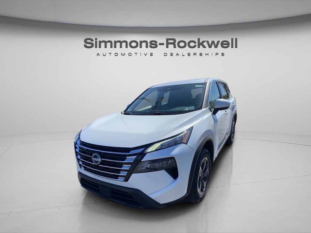 Used 2024 Nissan Rogue SV AWD SV