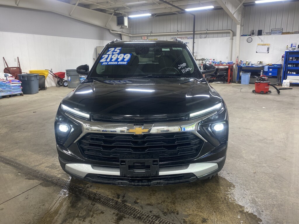 Used 2025 Chevrolet Trailblazer LT AWD LT