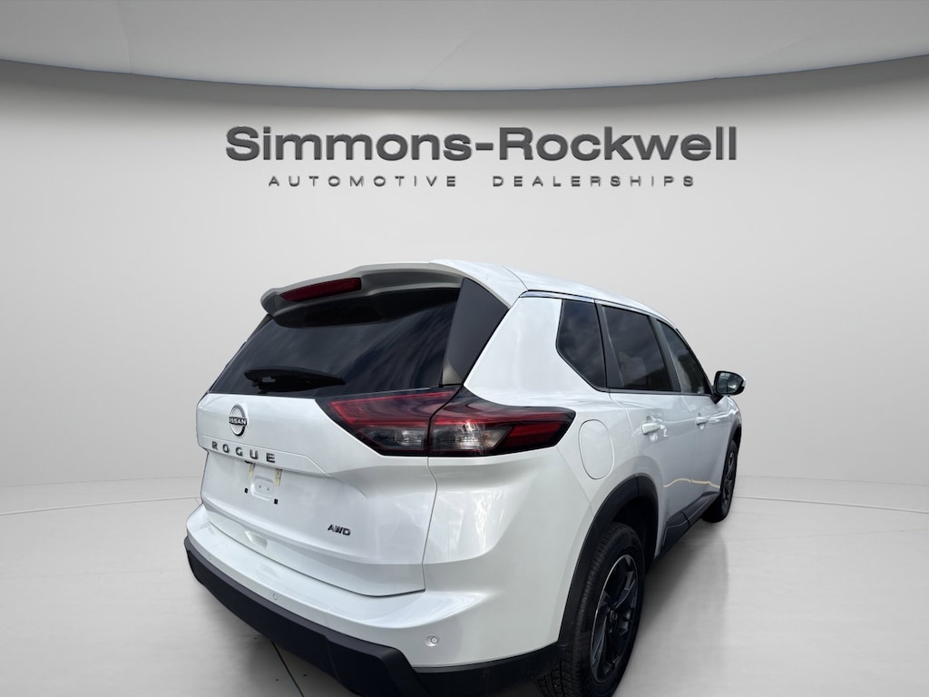 Used 2025 Nissan Rogue SV AWD SV