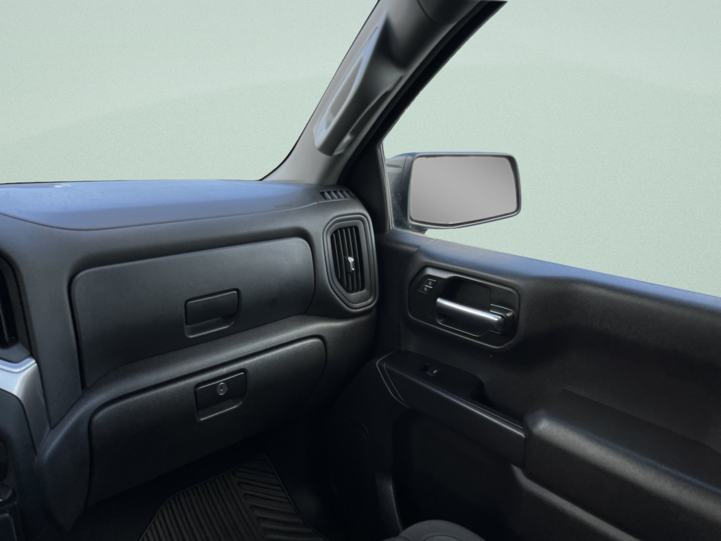 2024 Chevrolet Silverado 1500 Custom - Photo 25