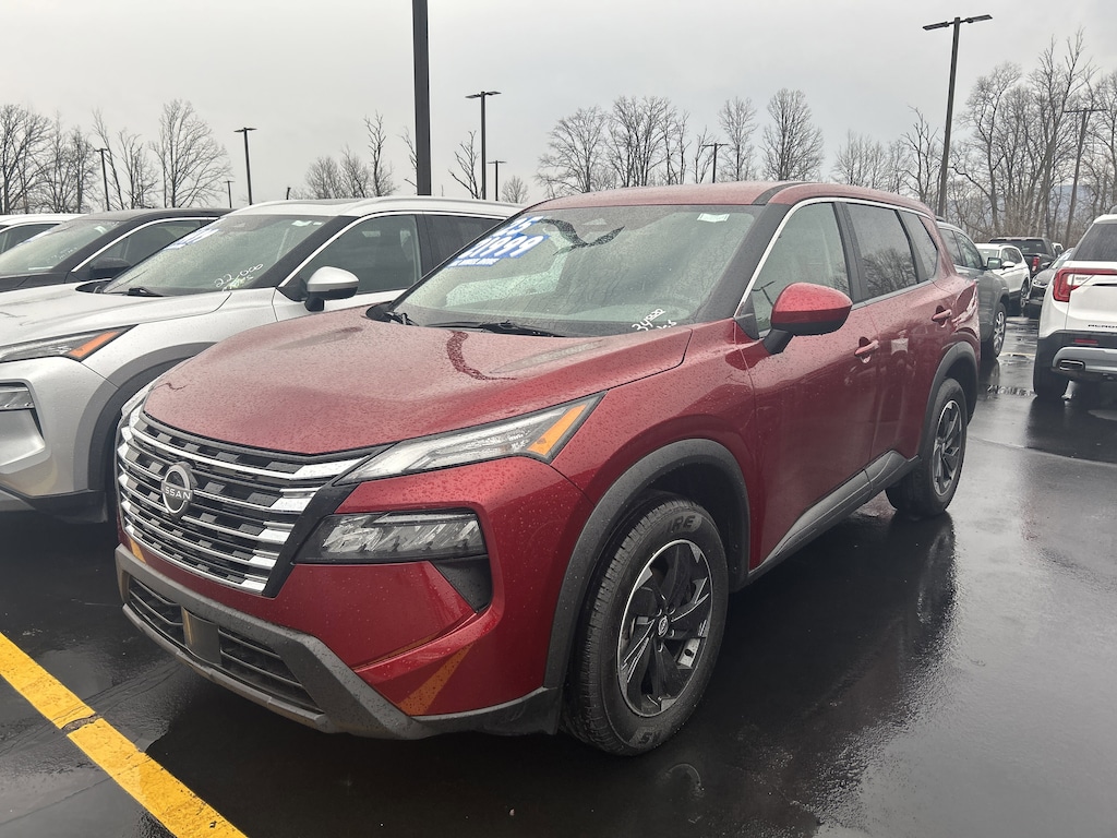 Used 2025 Nissan Rogue SV AWD SV