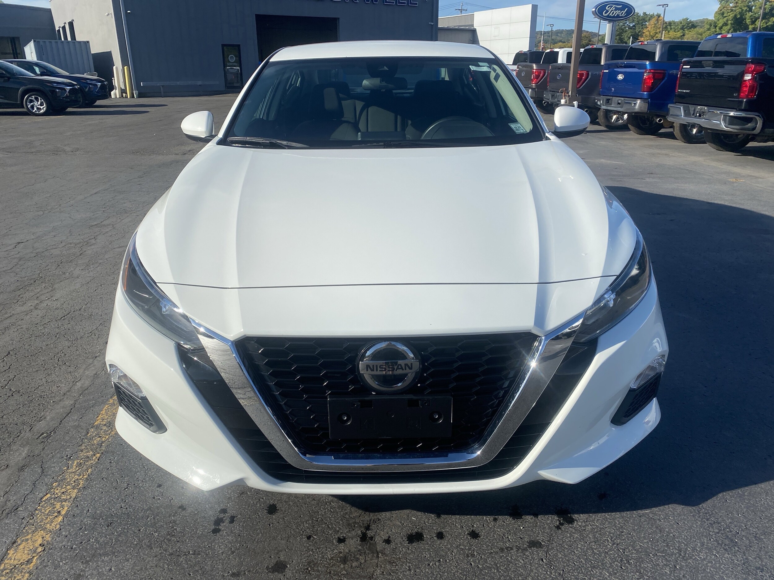 2022 Nissan Altima 2.5 S photo 2