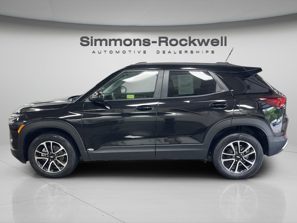 Used 2025 Chevrolet Trailblazer LT AWD LT