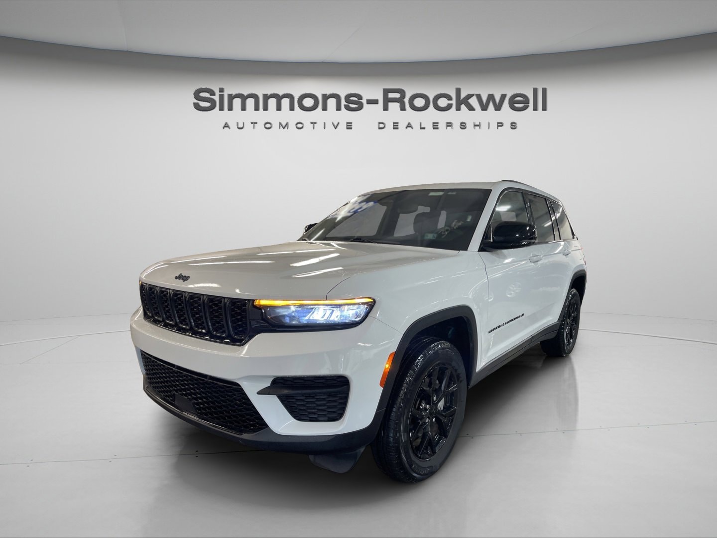 2024 Jeep Grand Cherokee Altitude's photo