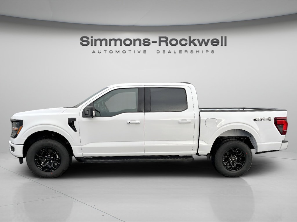 New 2025 Ford F-150 XLT XLT 4WD SuperCrew 5.5 Box