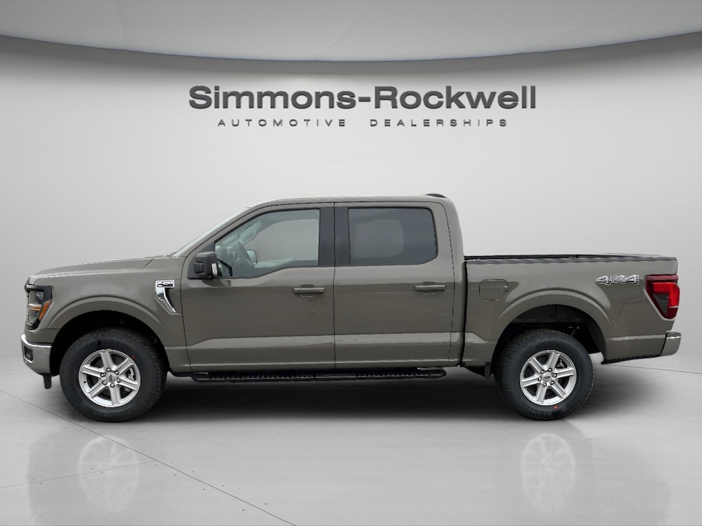 New 2026 Ford F-150 XLT XLT 4WD SuperCrew 5.5 Box