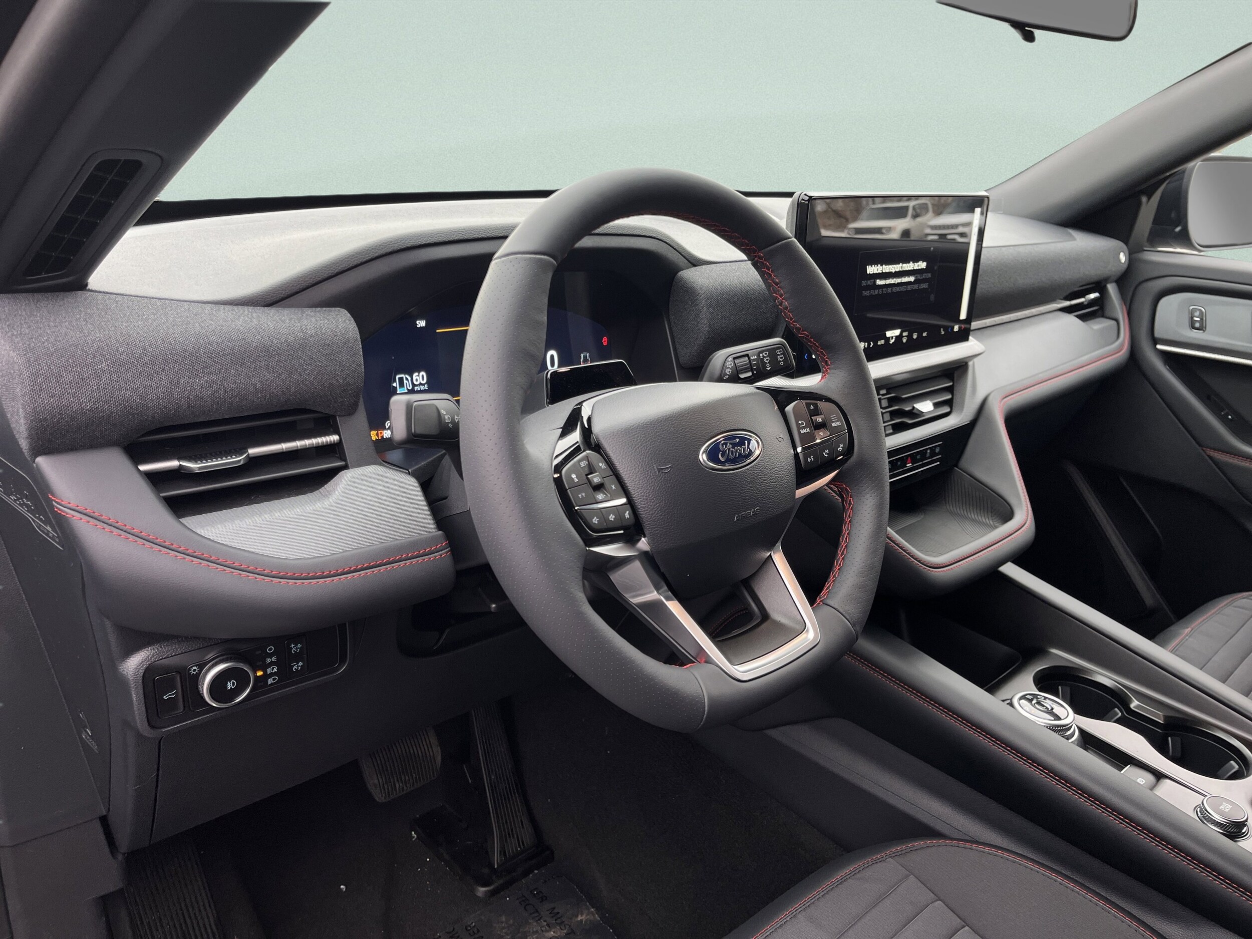 2026 Ford Explorer ST-Line - Photo 17