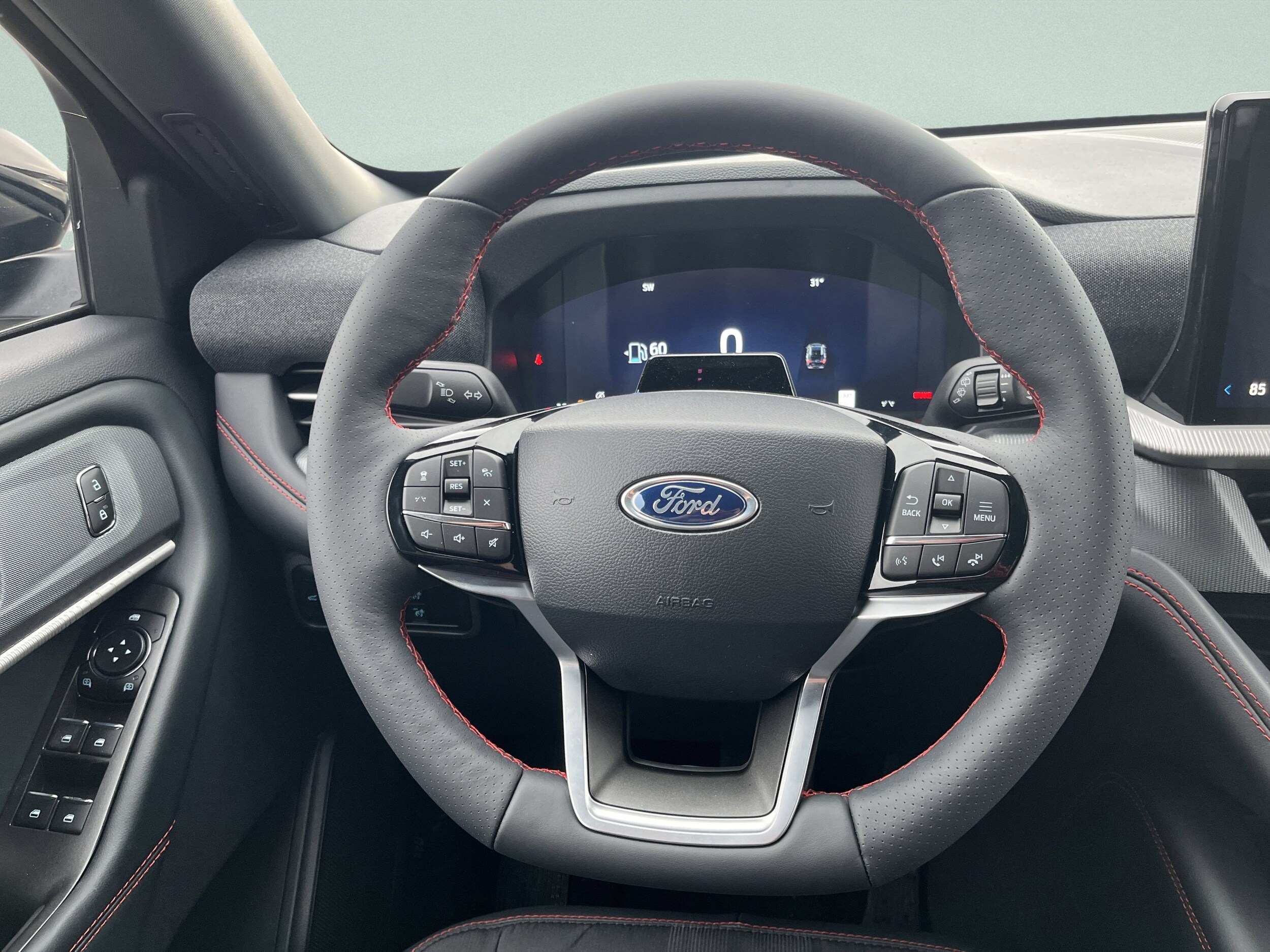 2026 Ford Explorer ST-Line - Photo 26