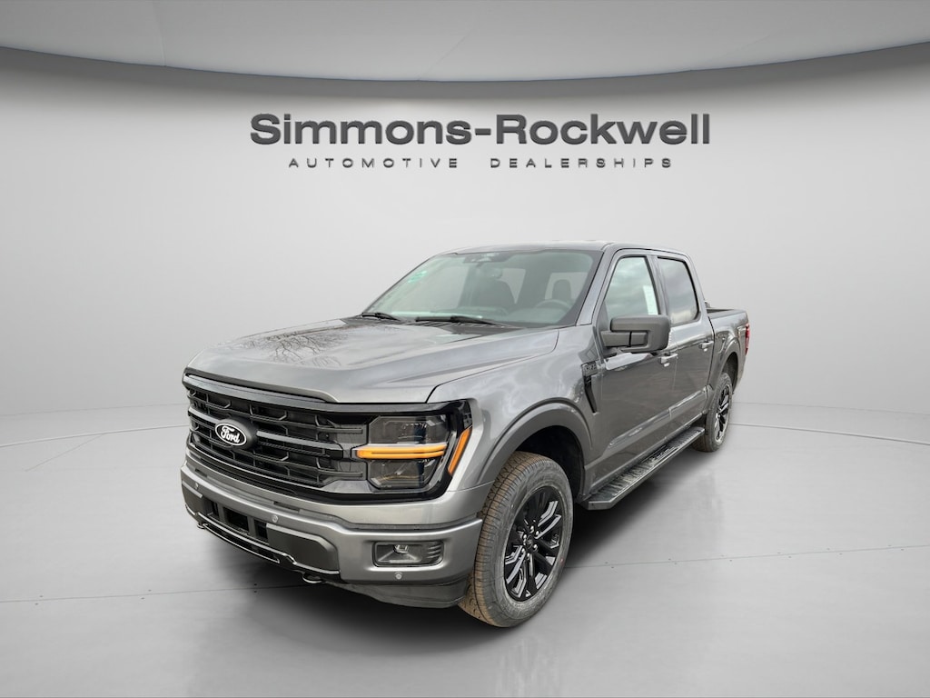 New 2026 Ford F-150 XLT XLT 4WD SuperCrew 5.5 Box