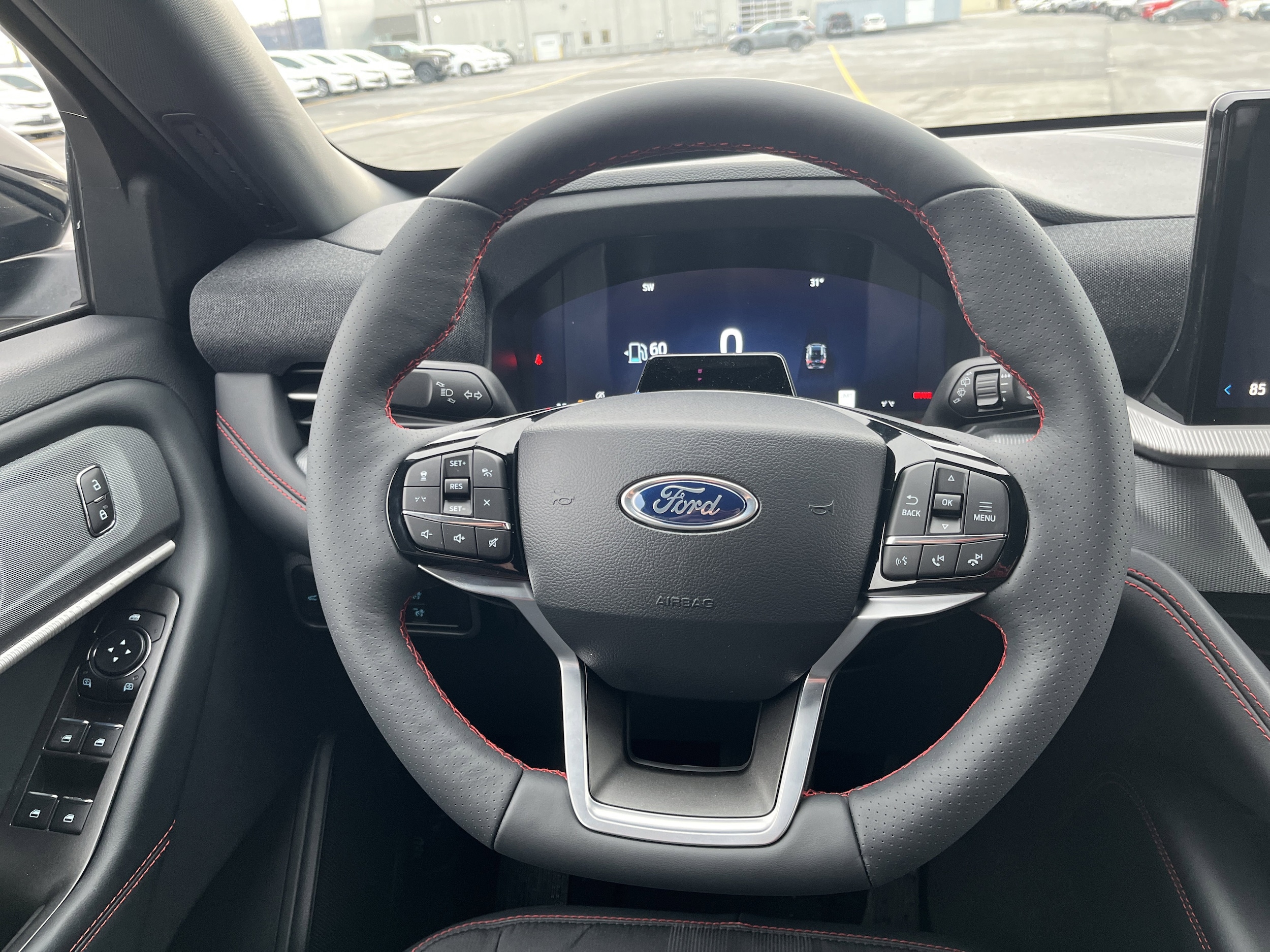 2026 Ford Explorer ST-LINE's photo