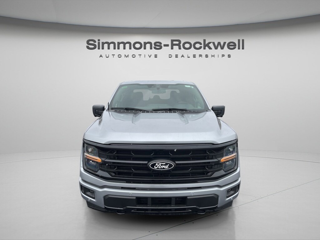 New 2025 Ford F-150 XLT