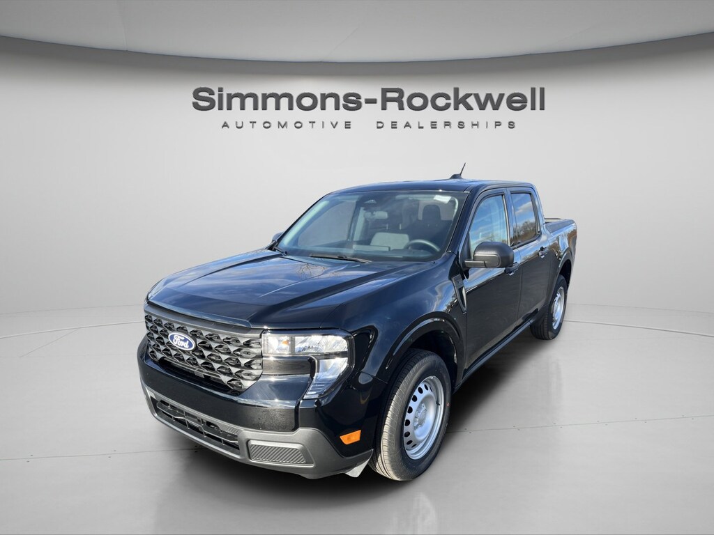New 2025 Ford Maverick XL XL AWD SuperCrew