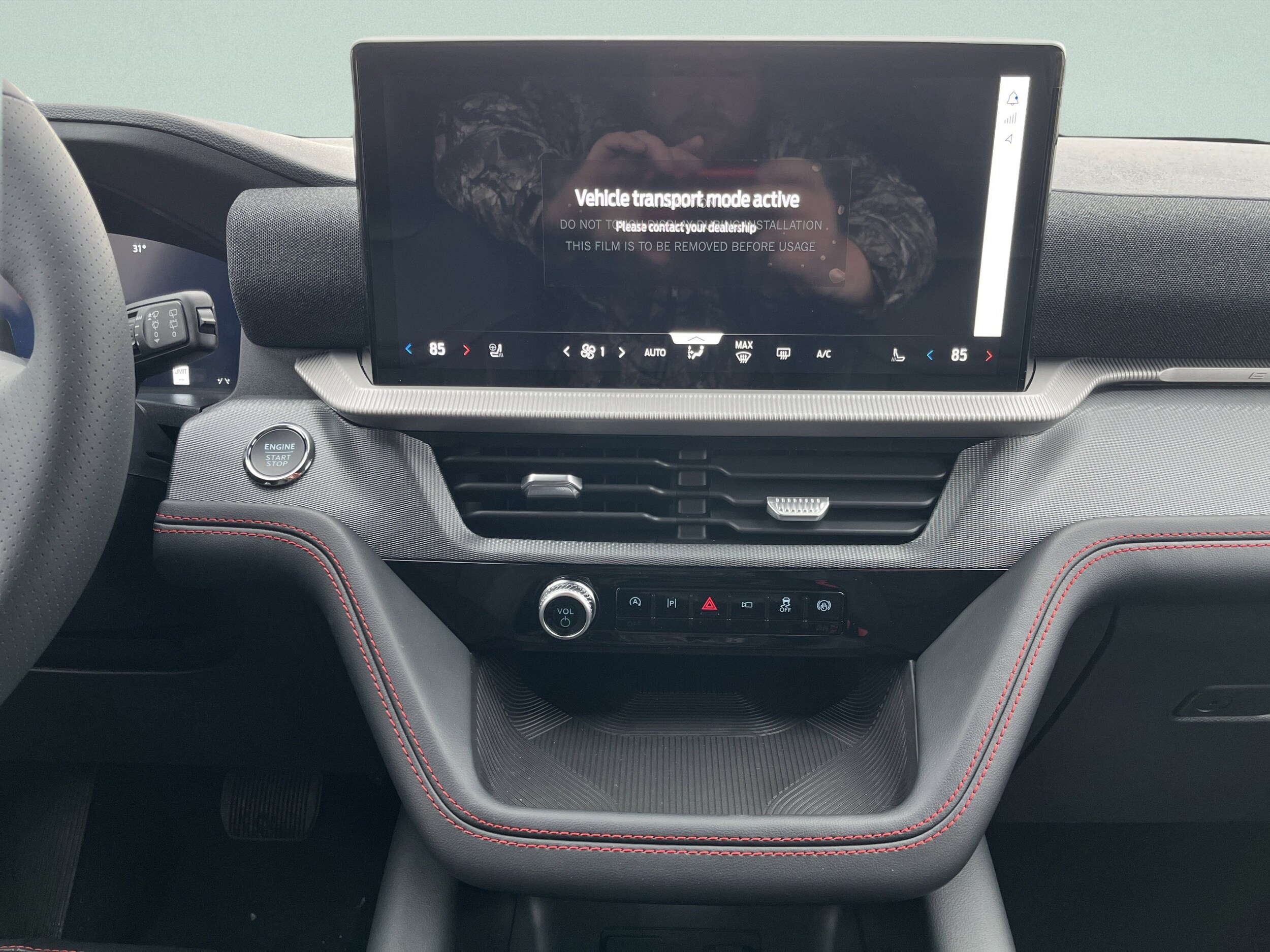 2026 Ford Explorer ST-Line - Photo 27