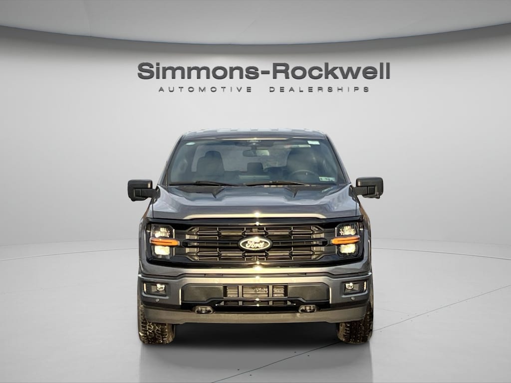 New 2025 Ford F-150 XLT