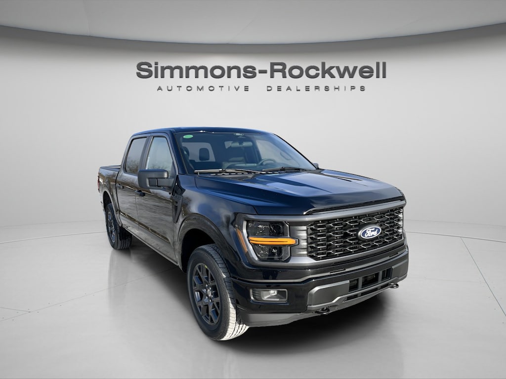 New 2026 Ford F-150 STX STX 4WD SuperCrew 5.5 Box