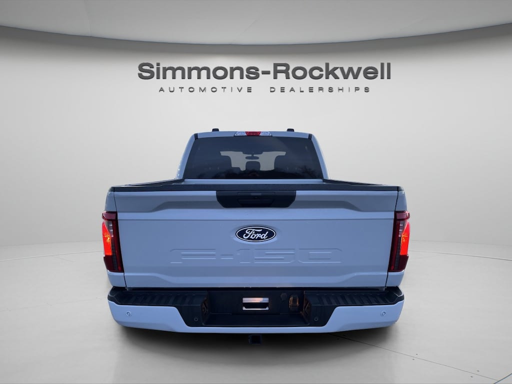 New 2026 Ford F-150 STX STX 4WD SuperCrew 5.5 Box