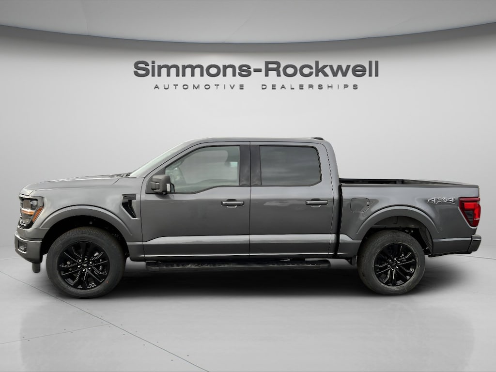 New 2026 Ford F-150 XLT XLT 4WD SuperCrew 5.5 Box