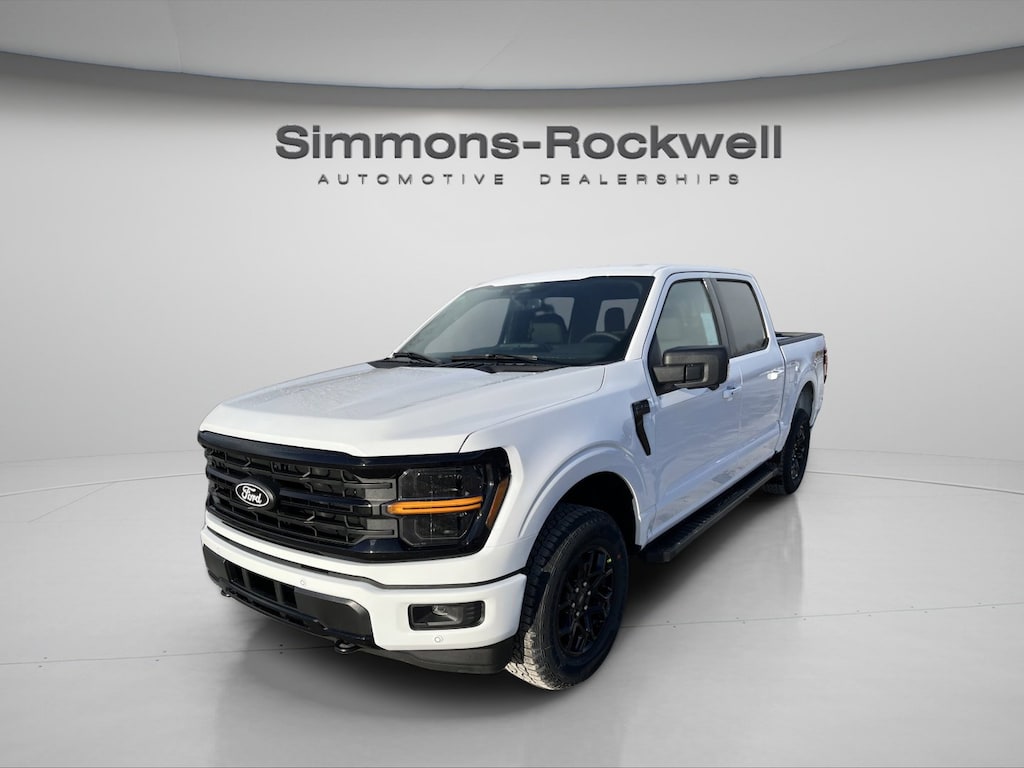 New 2026 Ford F-150 XLT XLT 4WD SuperCrew 5.5 Box