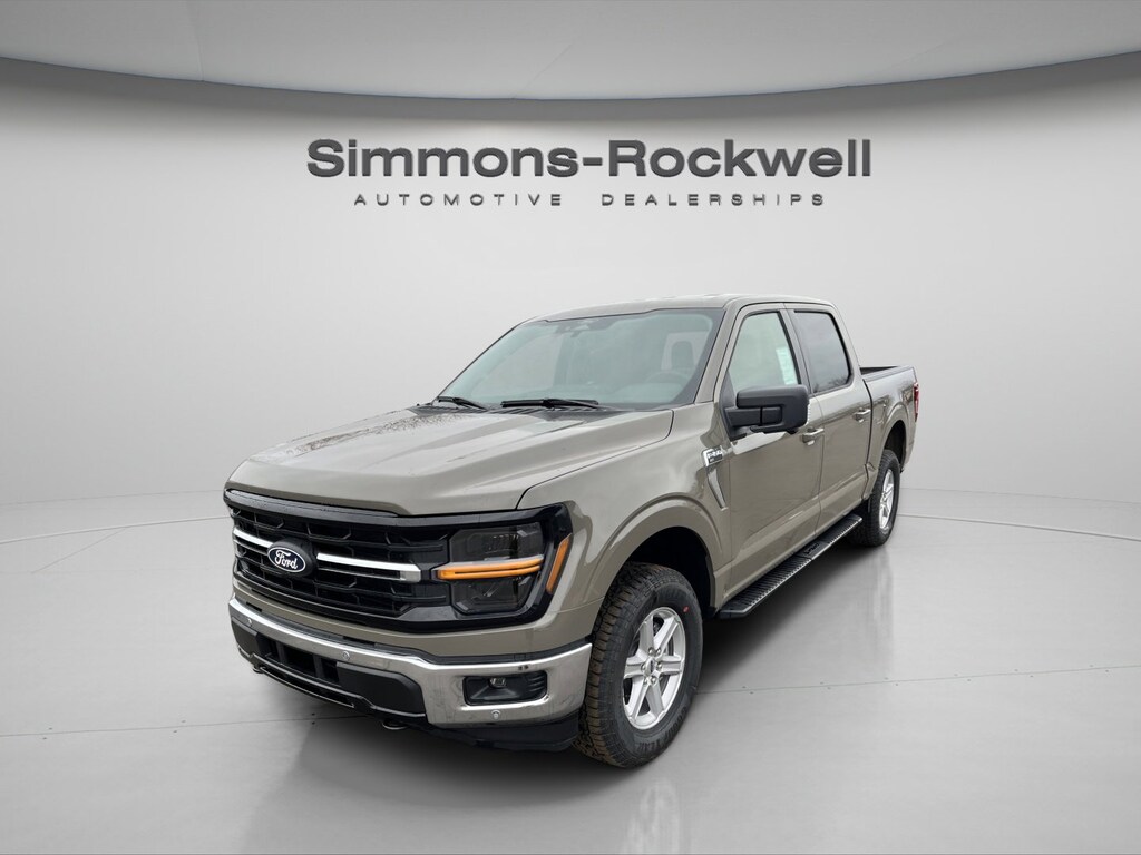 New 2026 Ford F-150 XLT XLT 4WD SuperCrew 5.5 Box