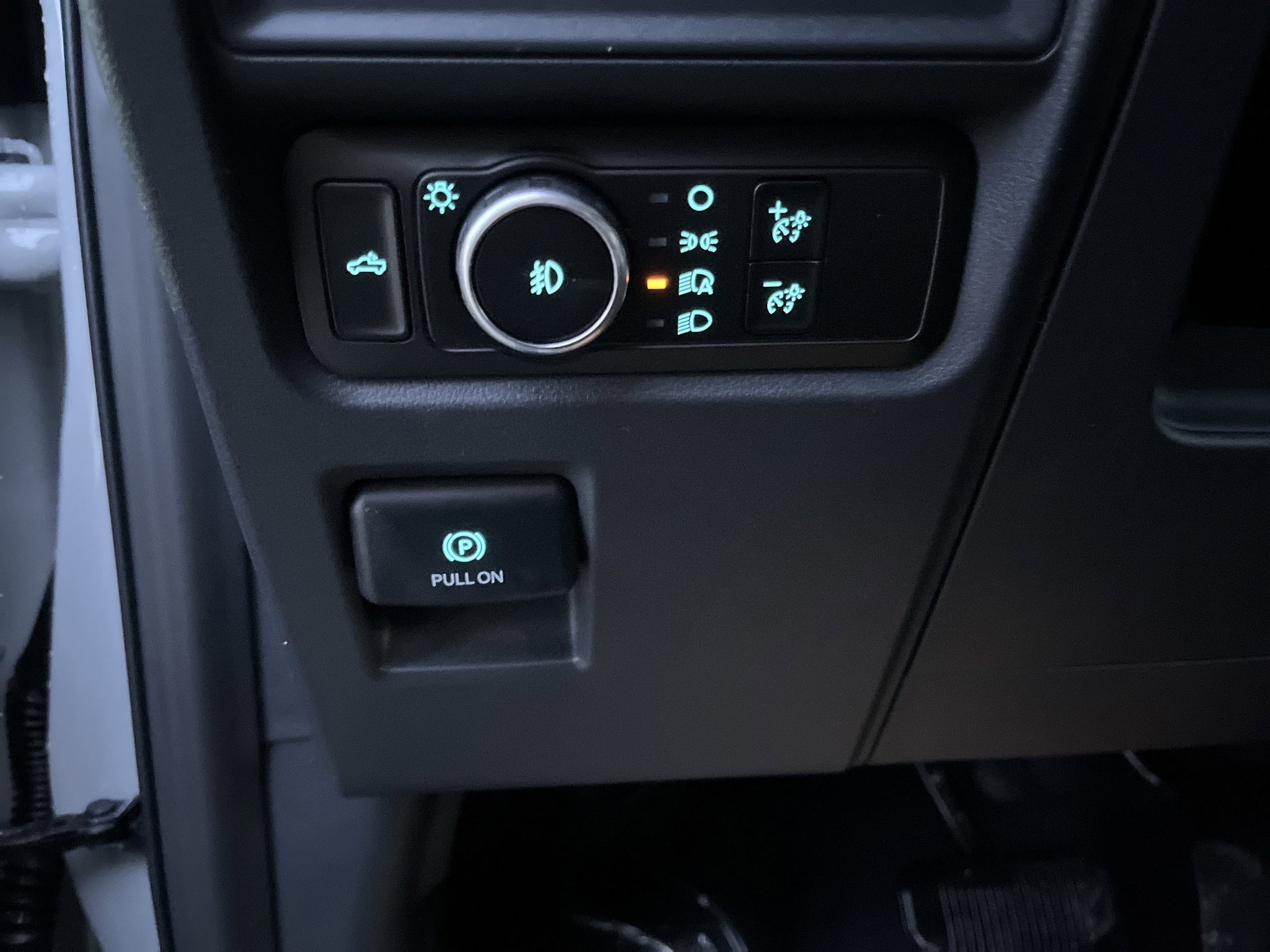 2026 Ford F-150 STX - Photo 16