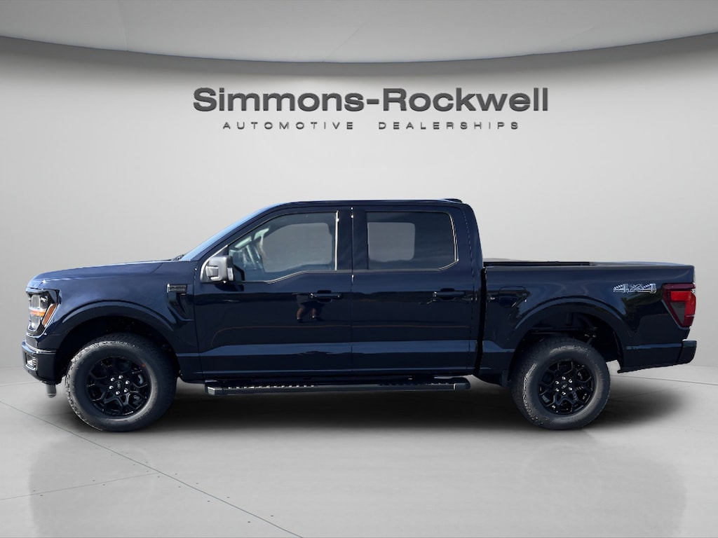 New 2025 Ford F-150 XLT XLT 4WD SuperCrew 5.5 Box