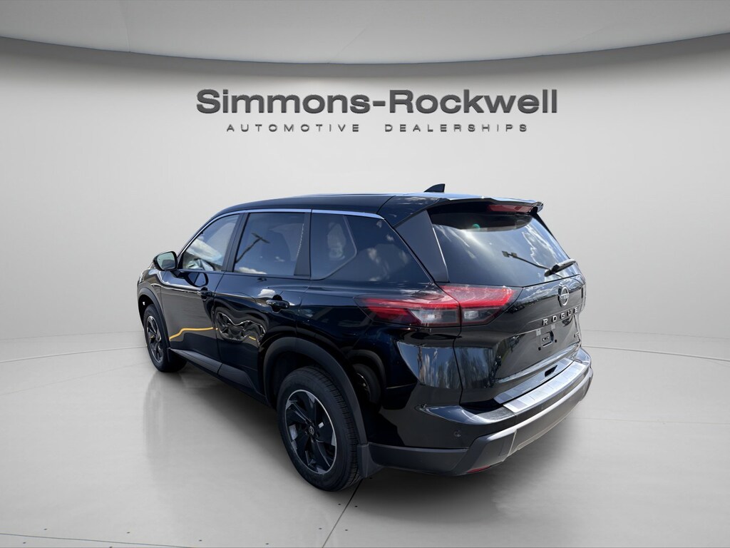 Used 2025 Nissan Rogue SV