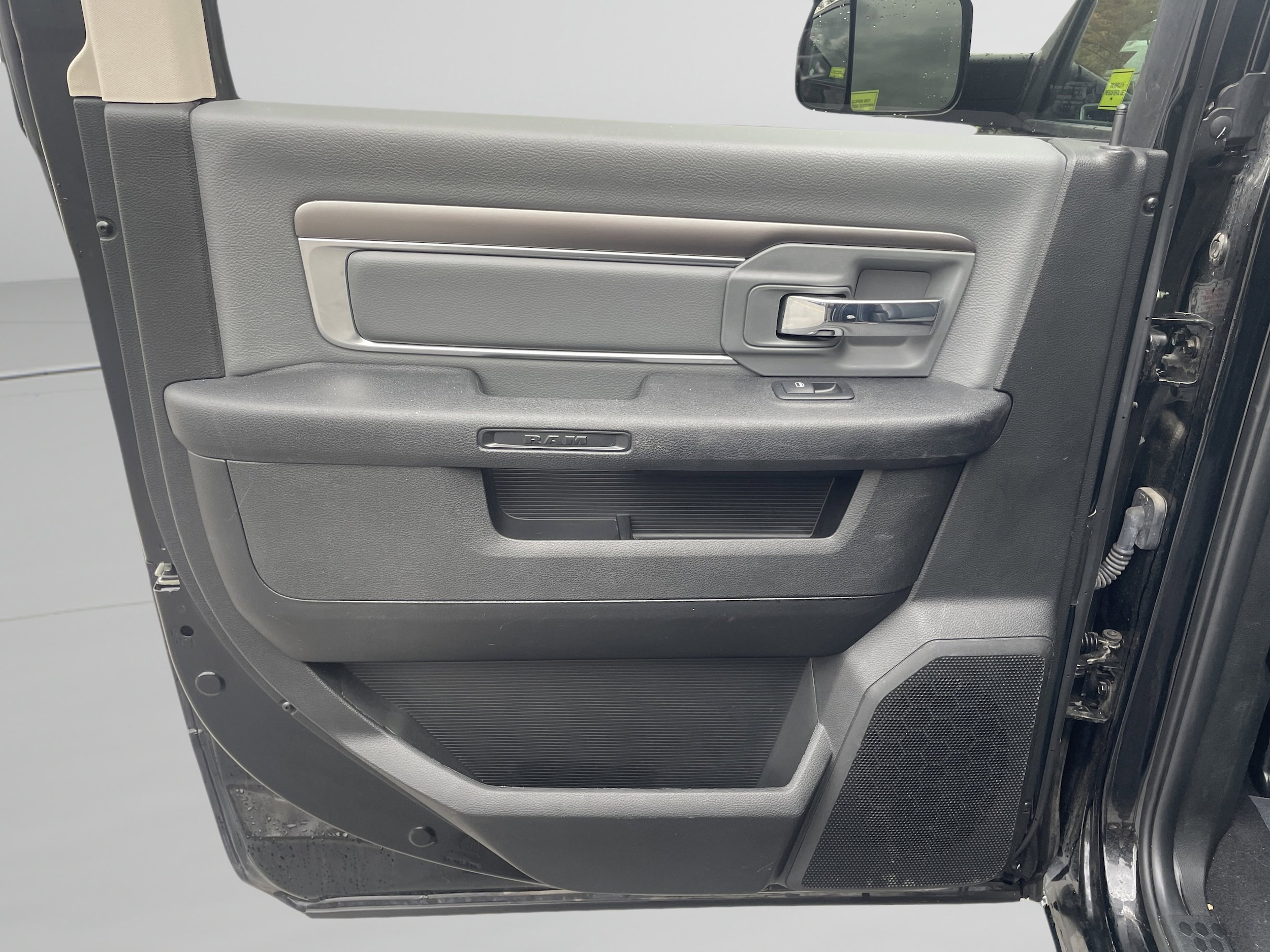 2023 RAM Ram 1500 Classic SLT - Photo 10