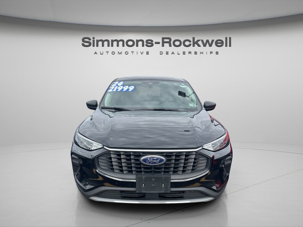 Used 2024 Ford Escape Active