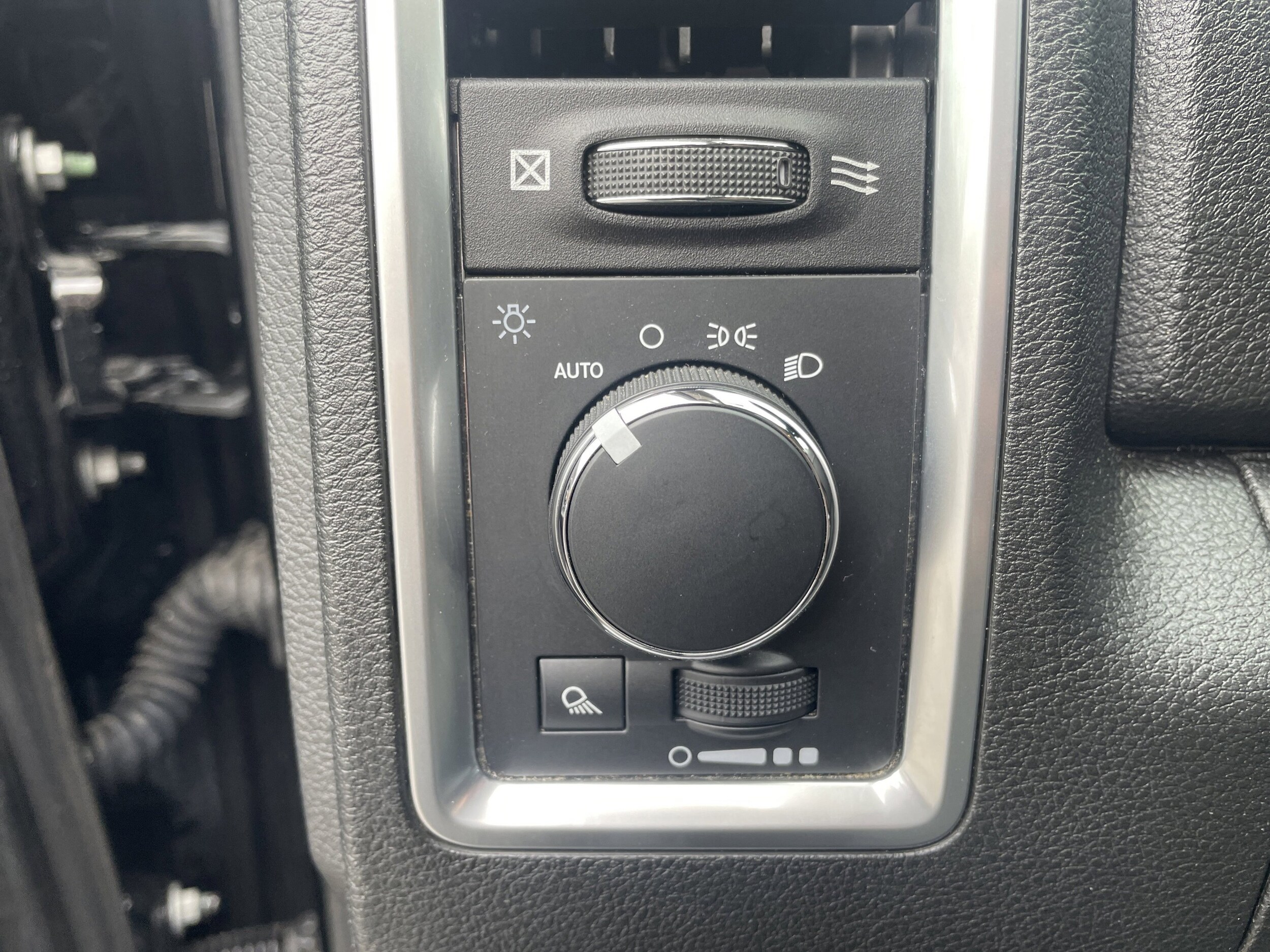 2023 RAM Ram 1500 Classic SLT - Photo 16