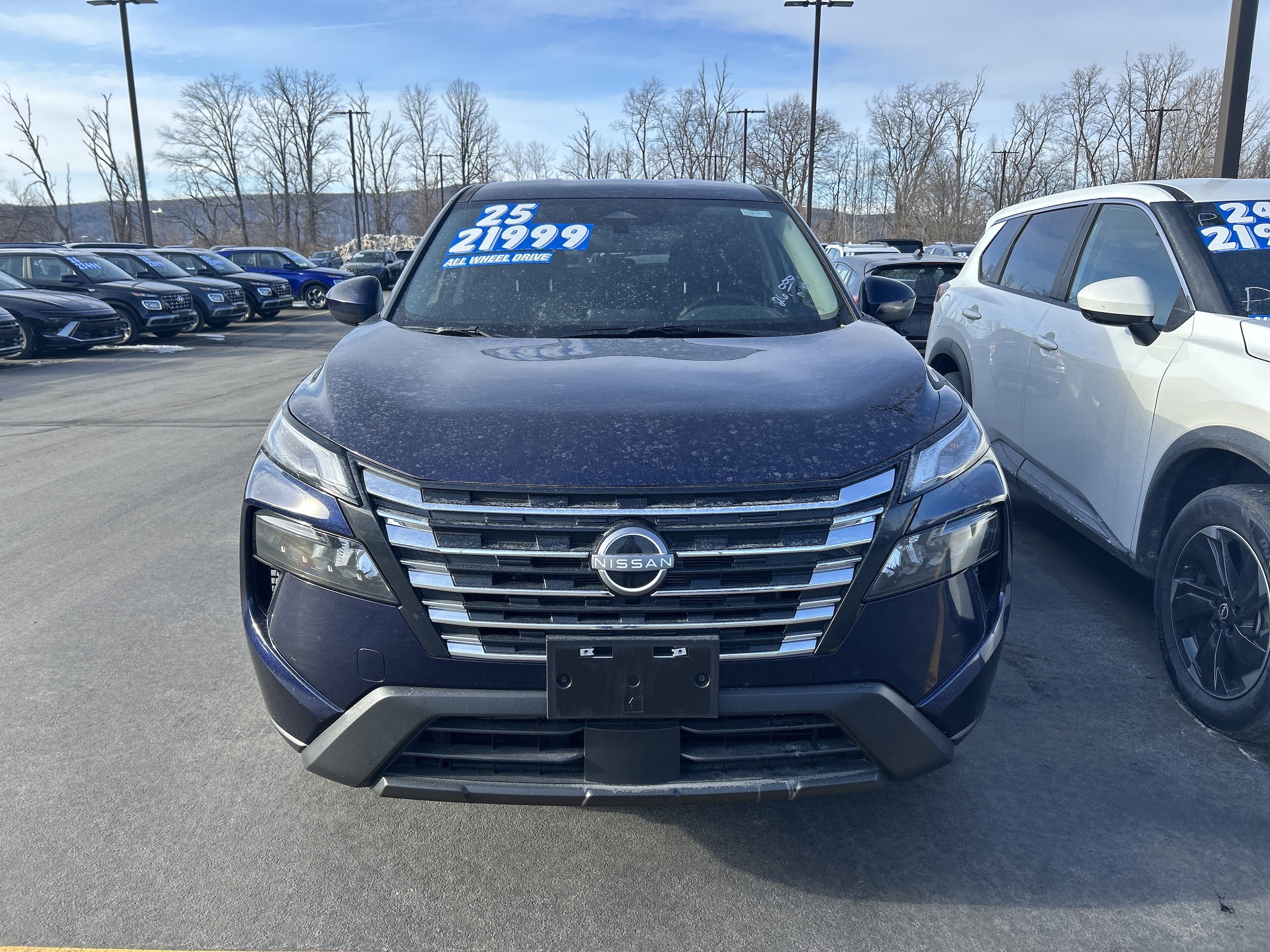 2025 Nissan Rogue SV