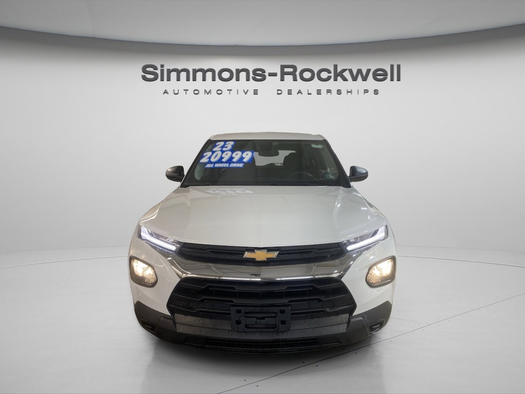 Used 2023 Chevrolet Trailblazer LS SUV
