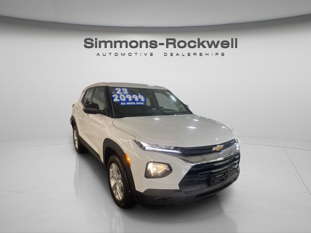 Used 2023 Chevrolet Trailblazer LS SUV