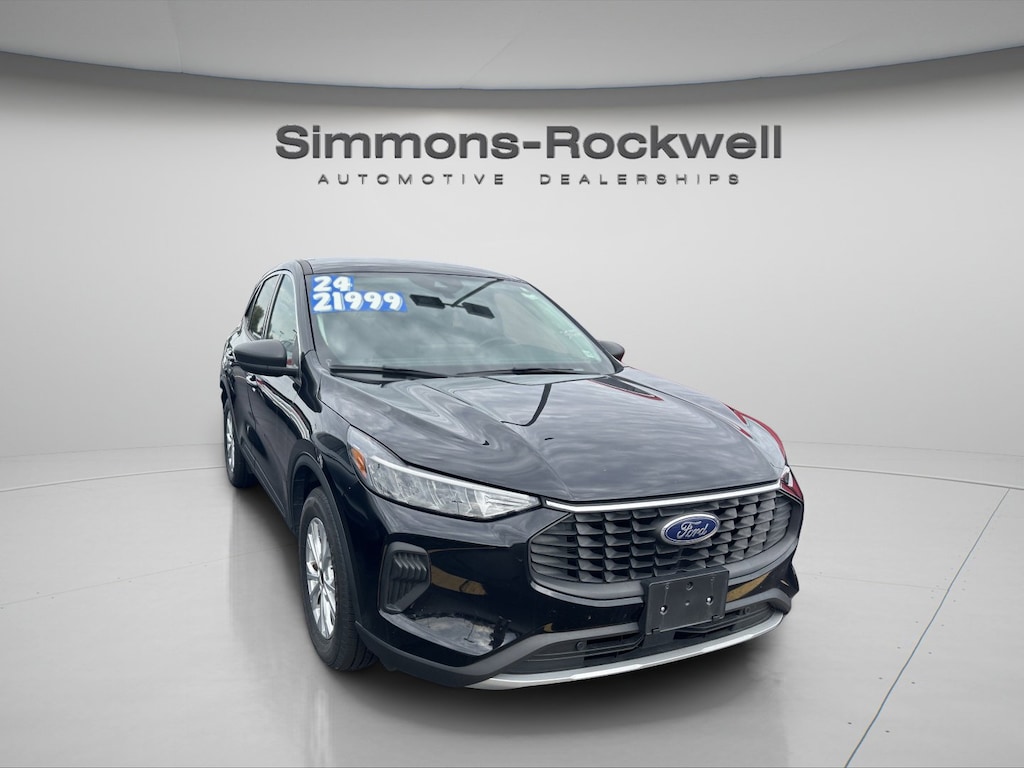 Used 2024 Ford Escape Active