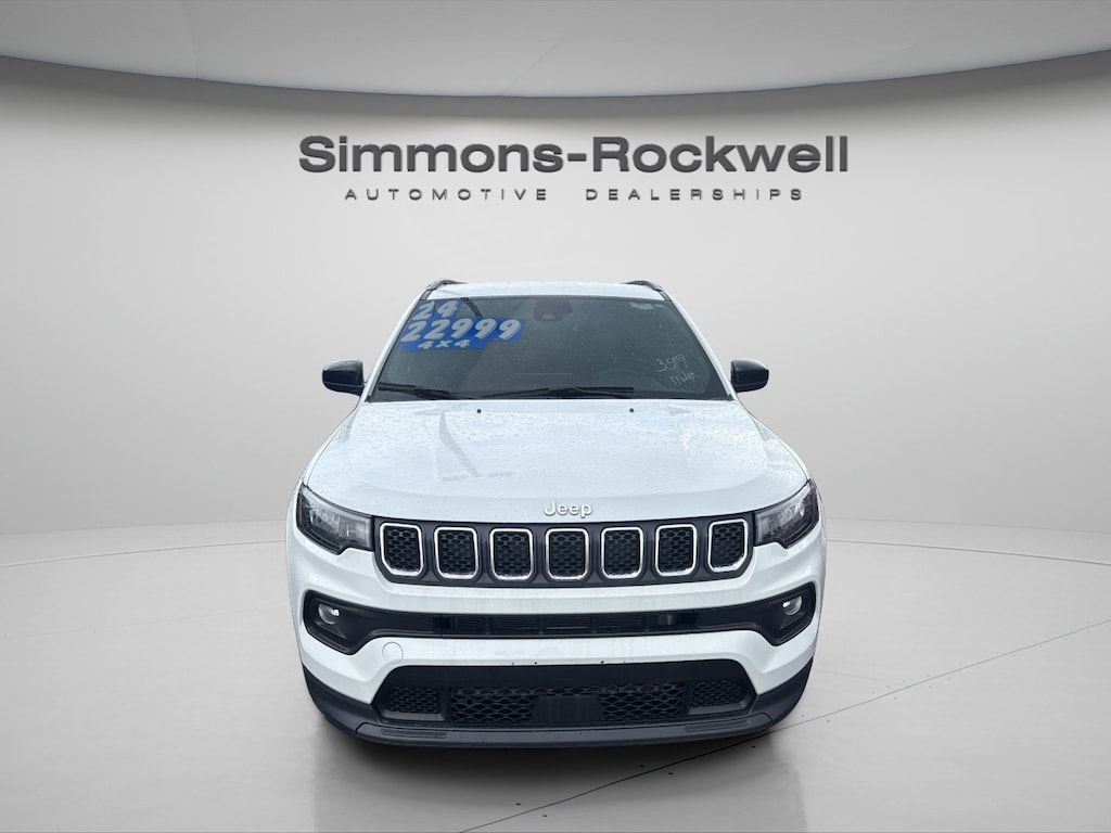 Used 2024 Jeep Compass Latitude