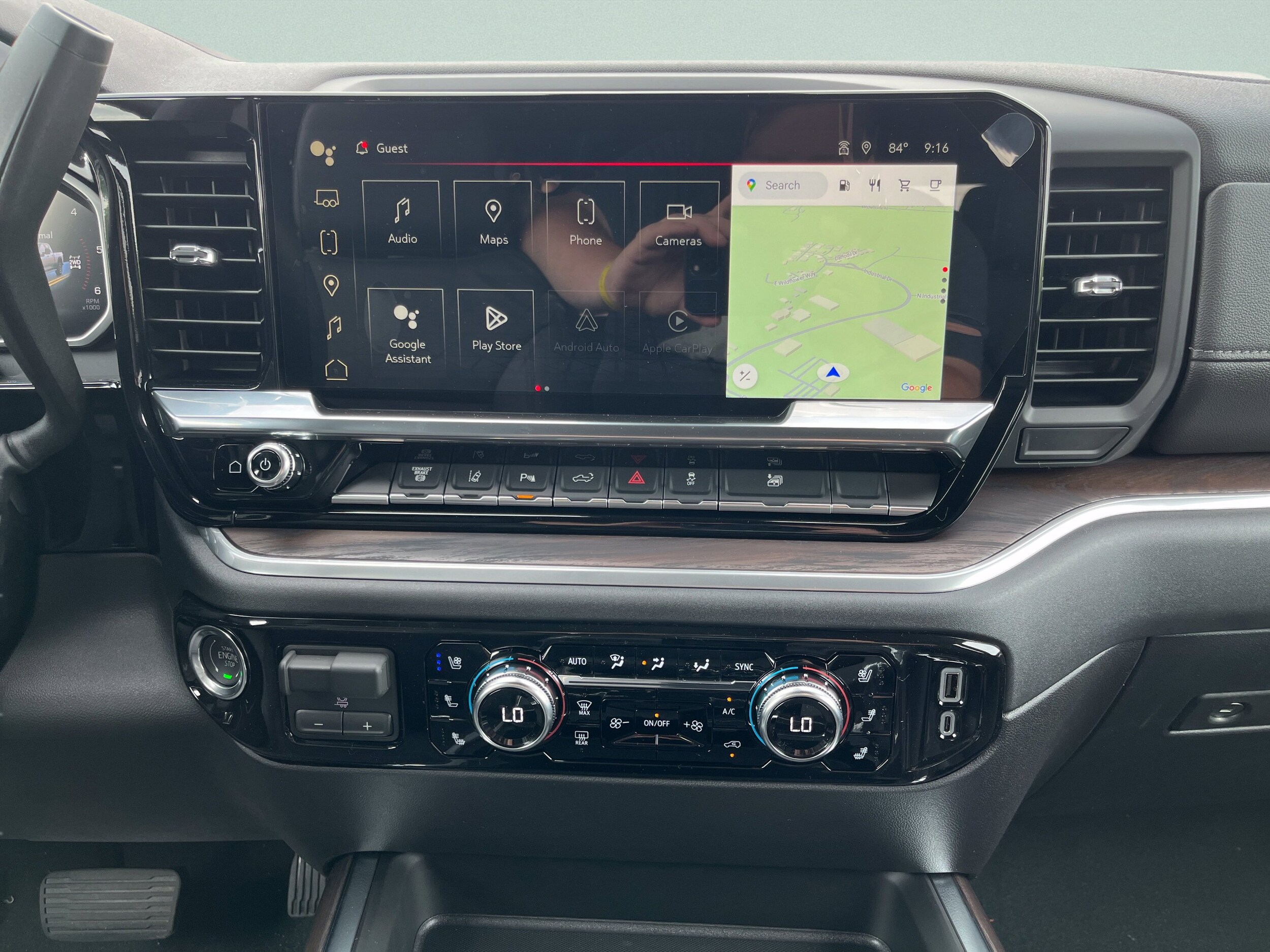 2026 GMC Sierra 2500HD SLT - Photo 11