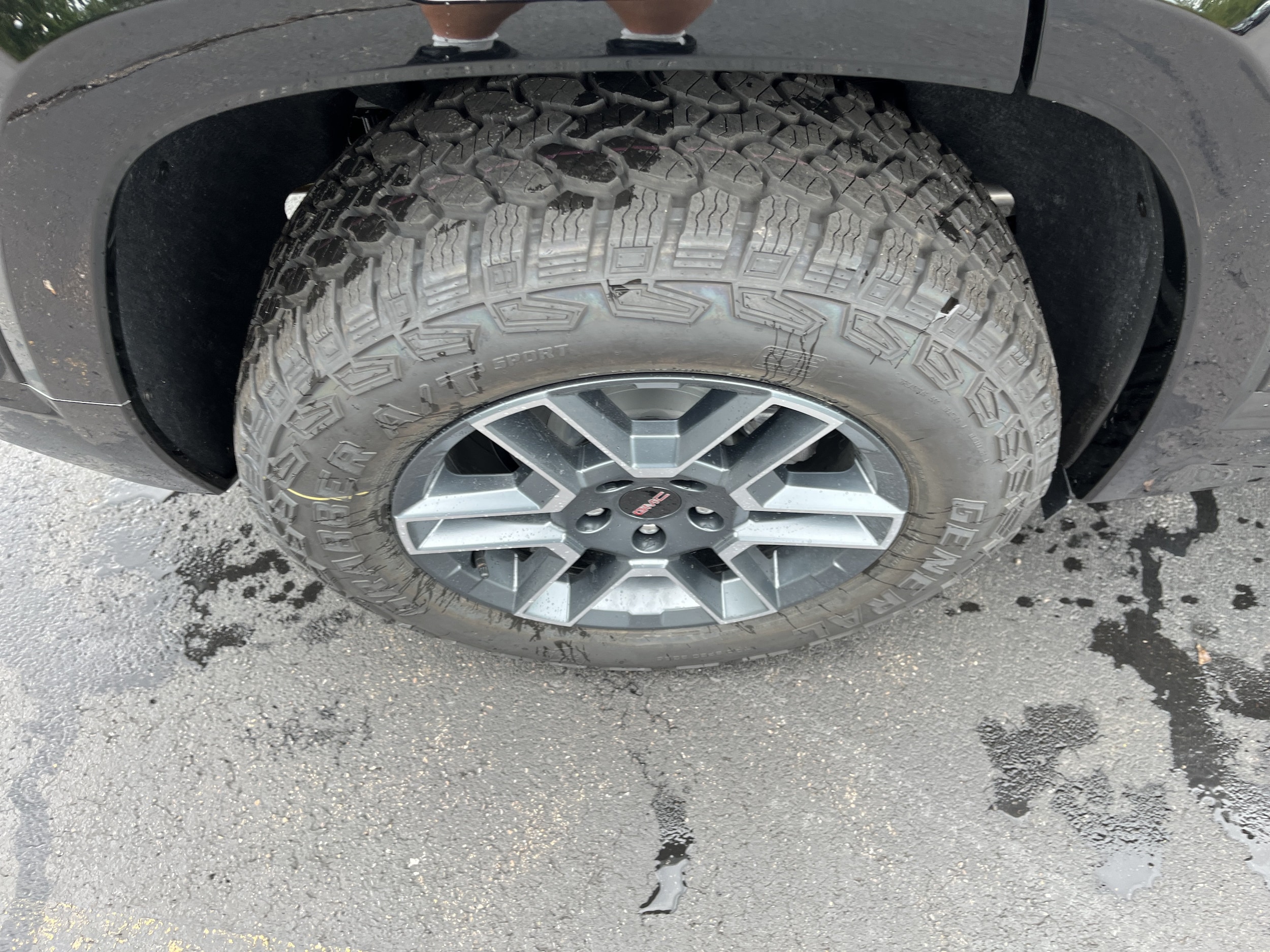 2027 GMC Terrain AT4 - Photo 21