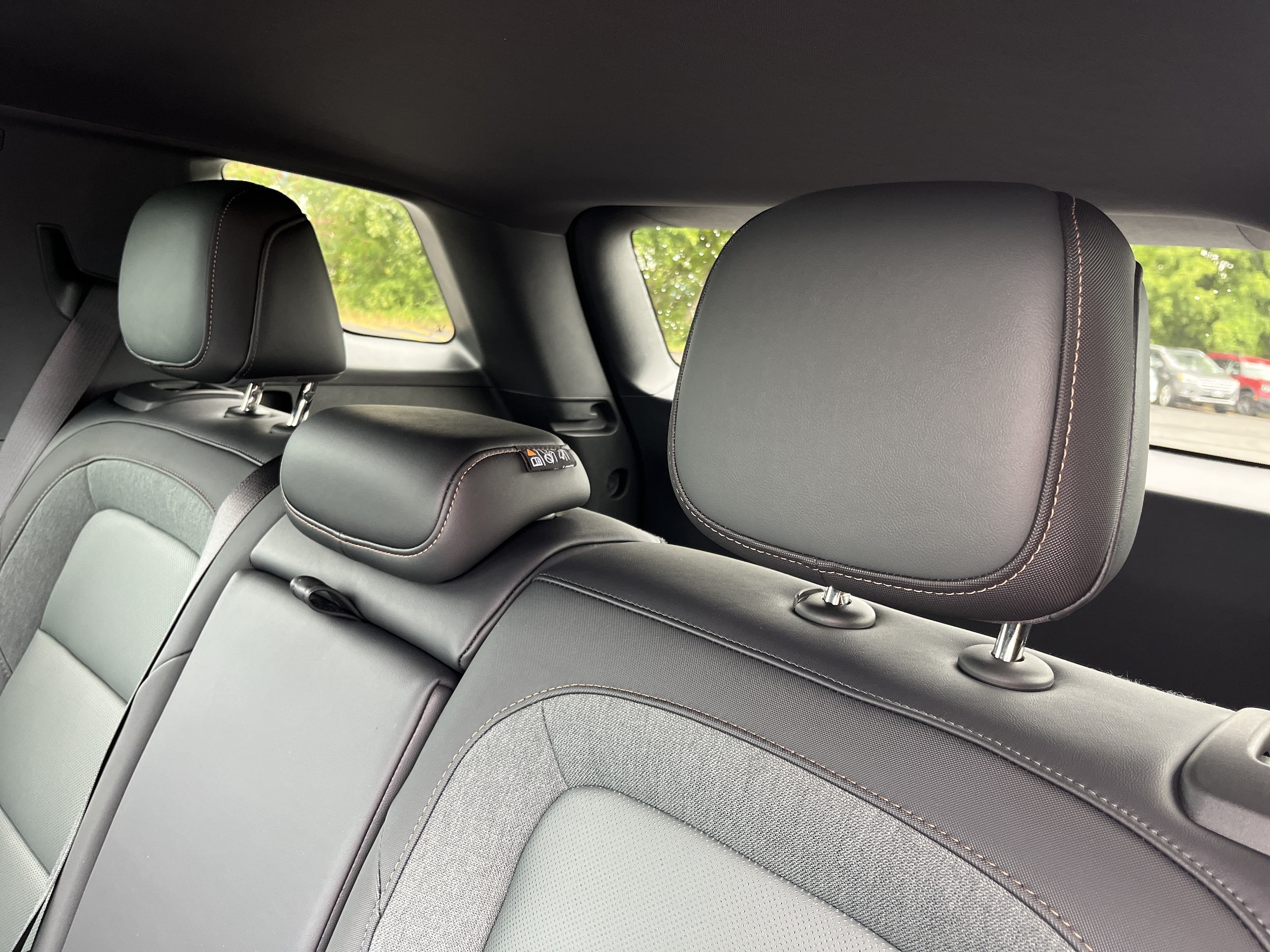 2027 GMC Terrain AT4 - Photo 28