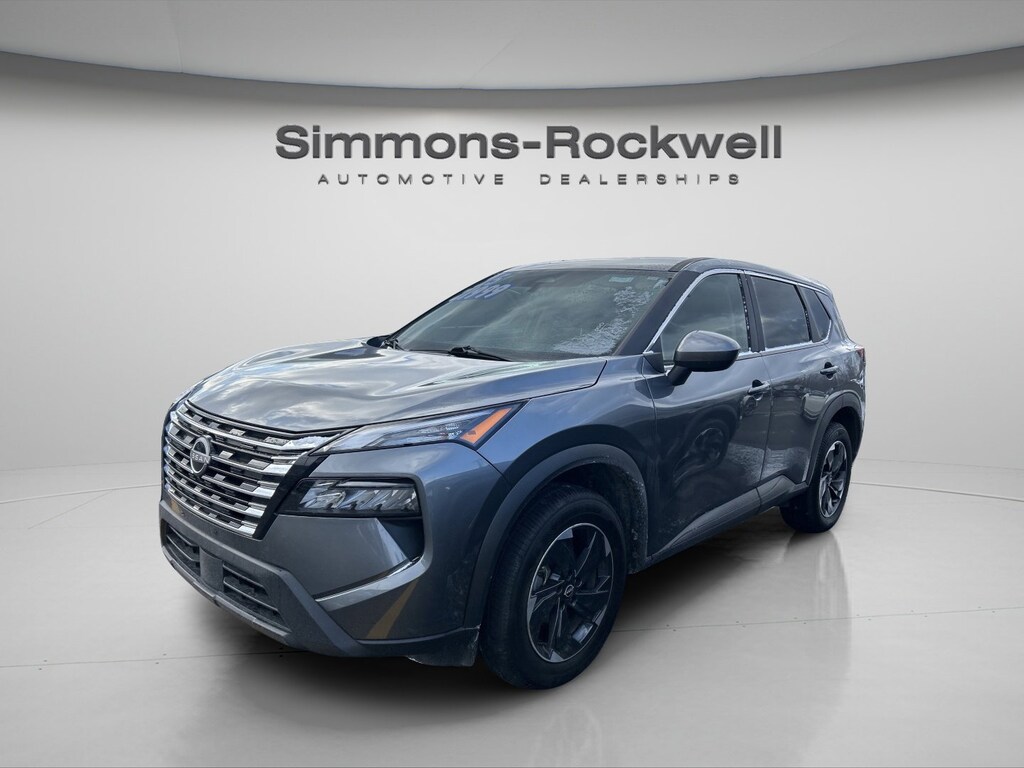 Used 2025 Nissan Rogue SV