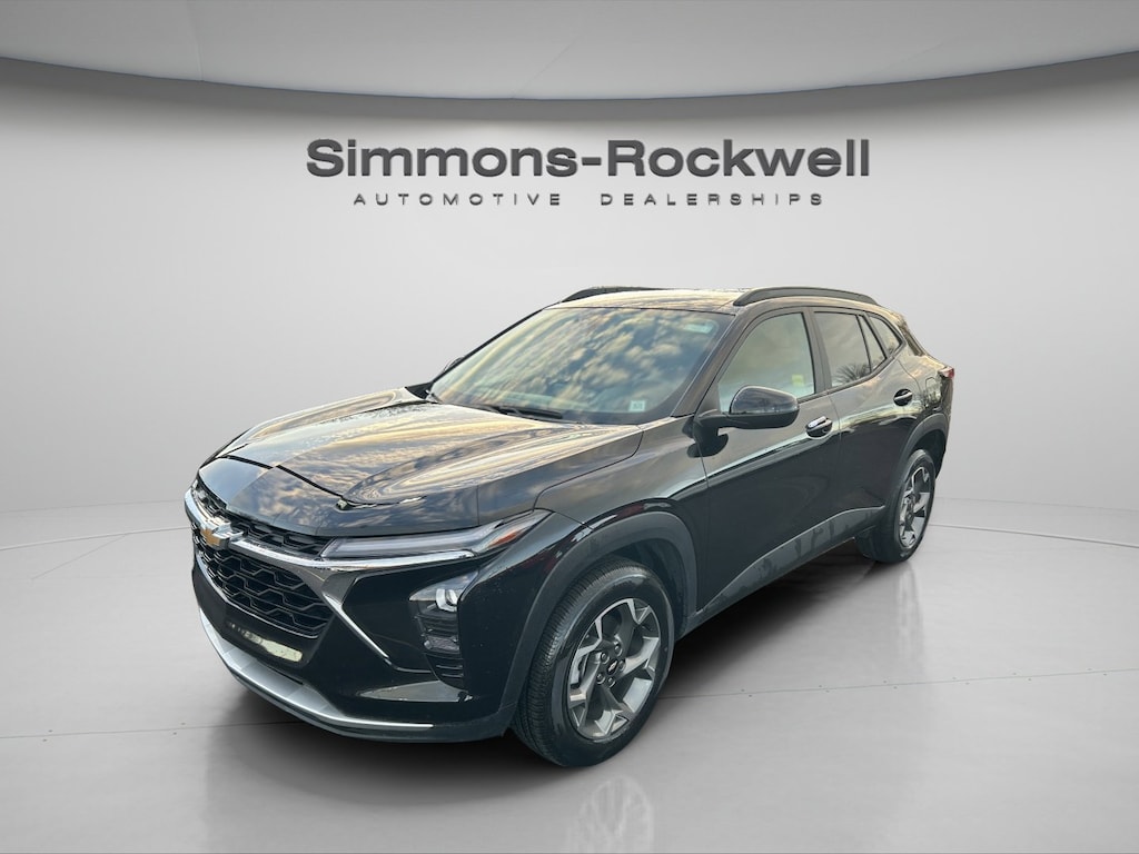 Used 2024 Chevrolet Trax LT SUV