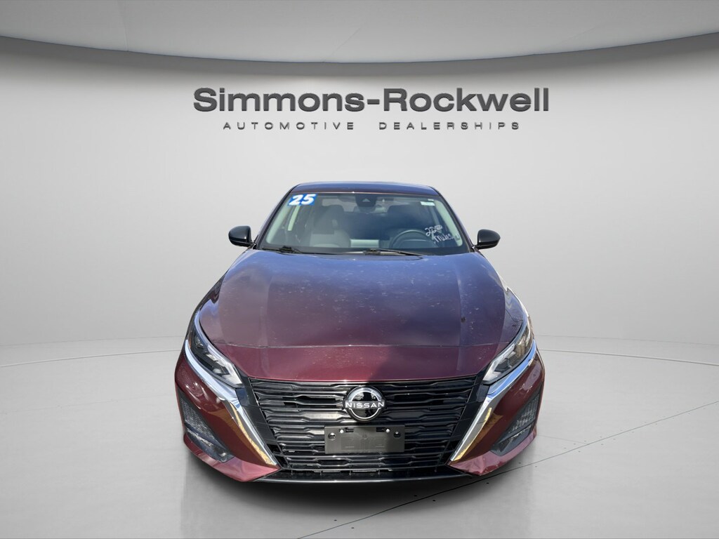 Used 2025 Nissan Altima SV