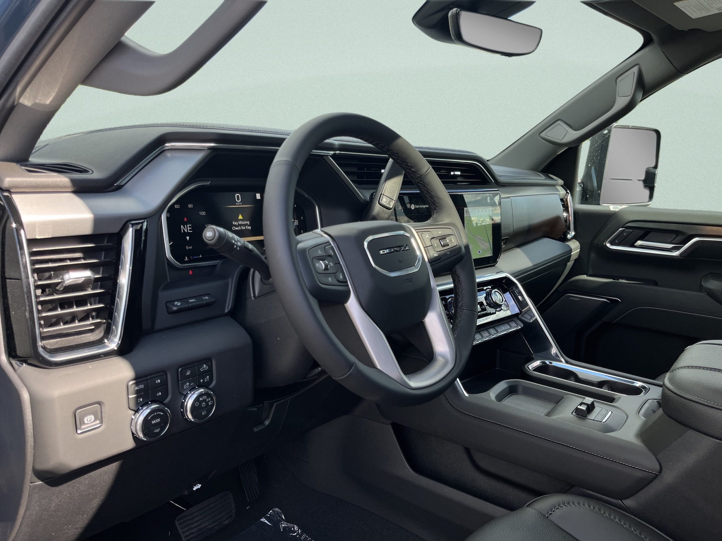 2026 GMC Sierra 2500HD Denali - Photo 14