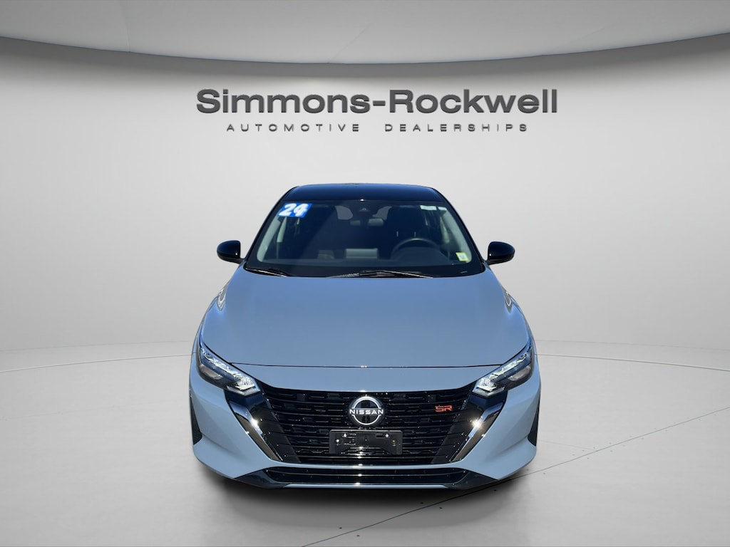 Used 2024 Nissan Sentra SR Xtronic CVT Sedan