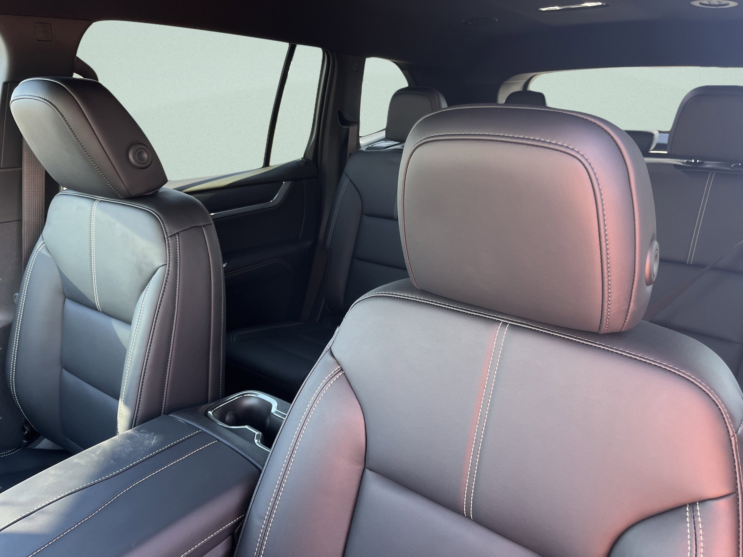 2026 GMC Acadia Elevation - Photo 15