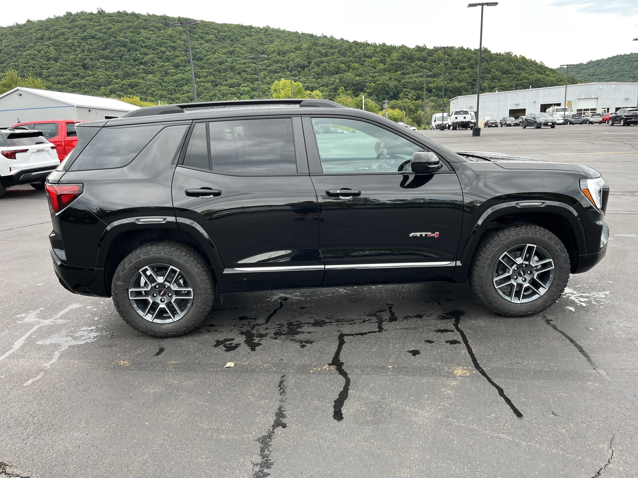 2027 GMC Terrain AT4 - Photo 13