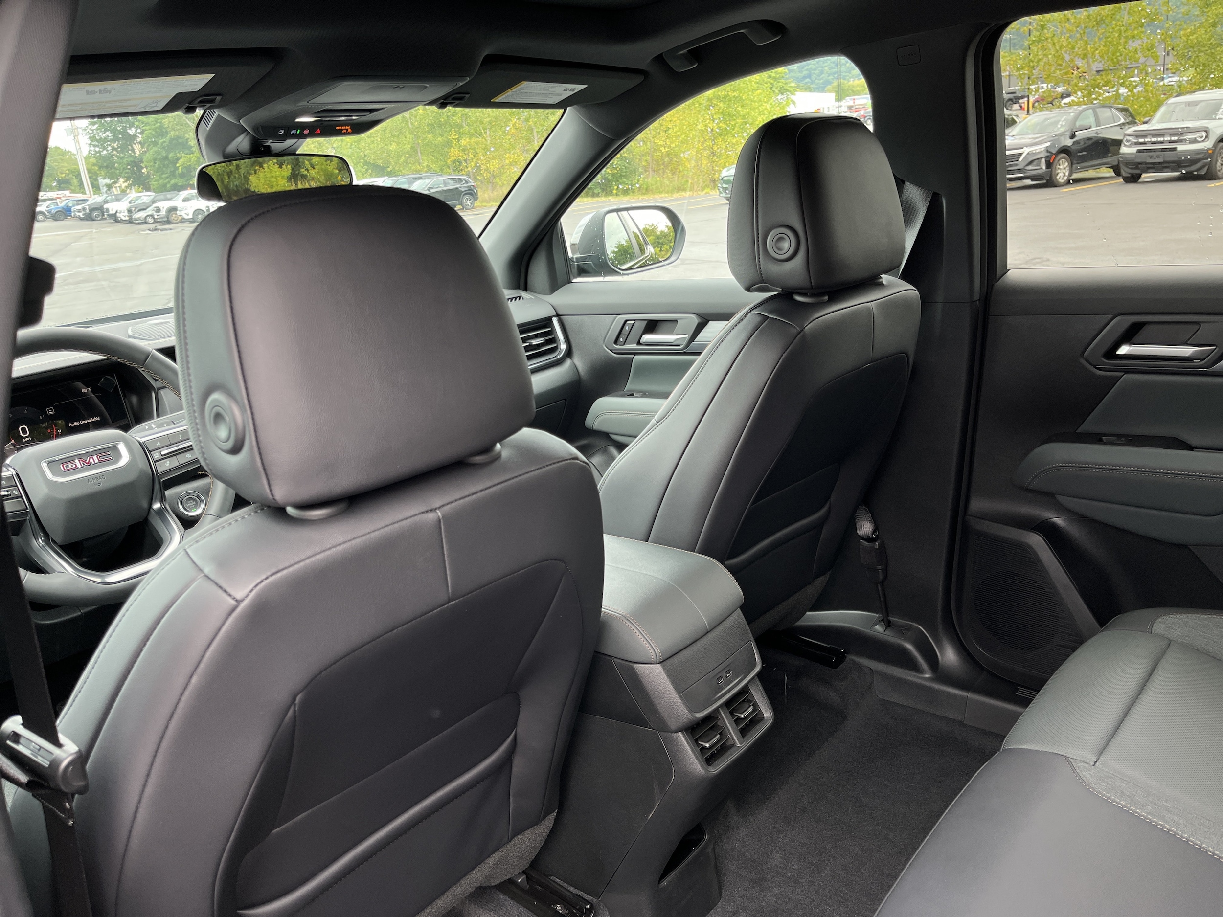 2027 GMC Terrain AT4 - Photo 32