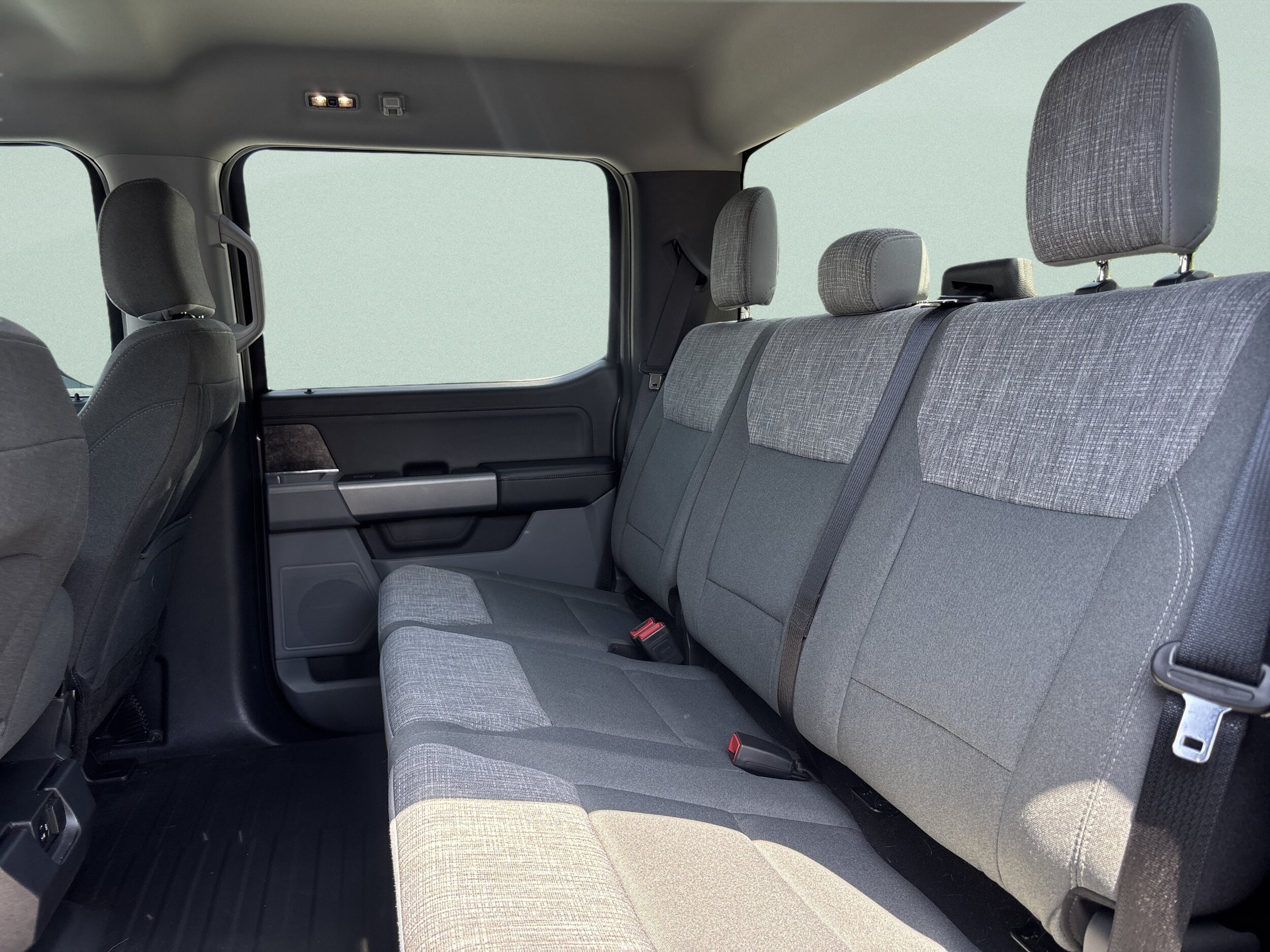 2023 Ford F-150 XLT - Photo 17