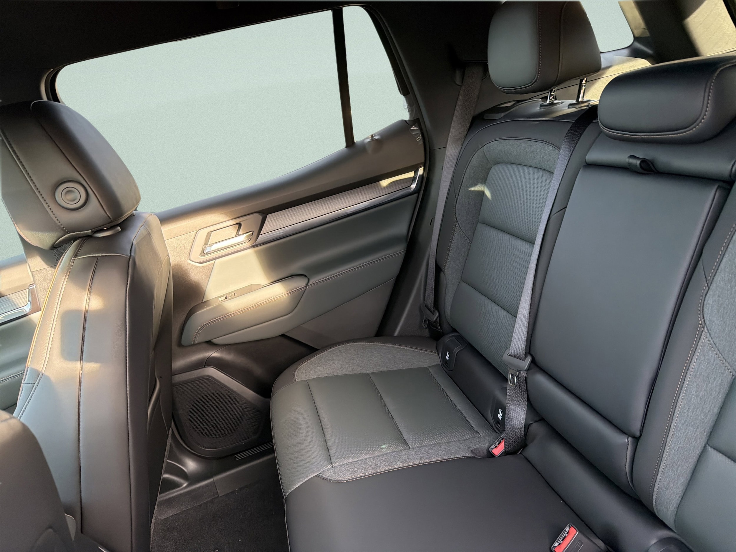 2026 GMC Terrain AT4 - Photo 17