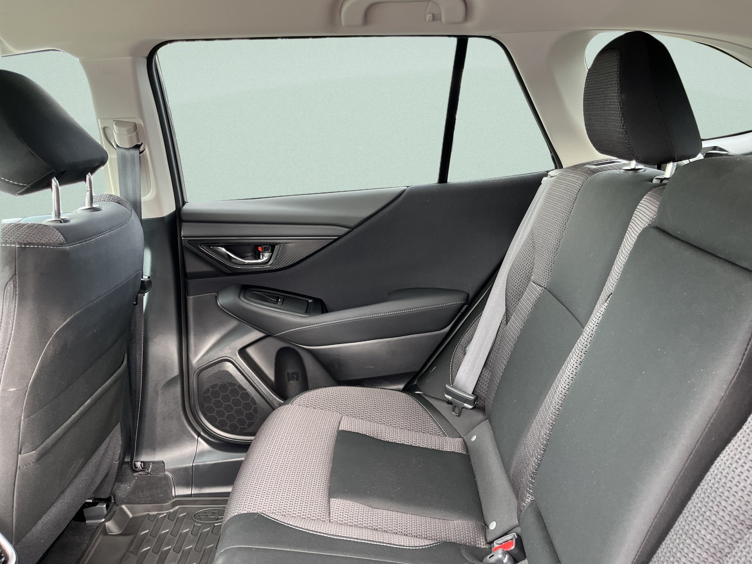 2024 Subaru Outback Premium - Photo 23