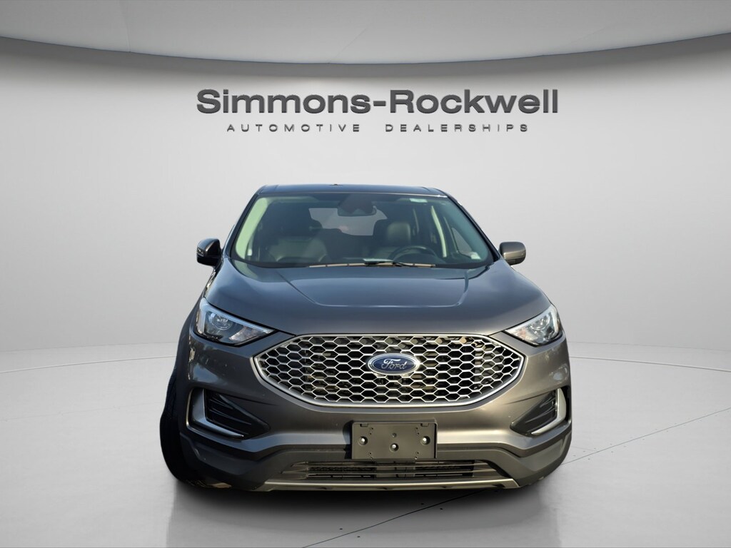 Used 2024 Ford Edge SEL SUV