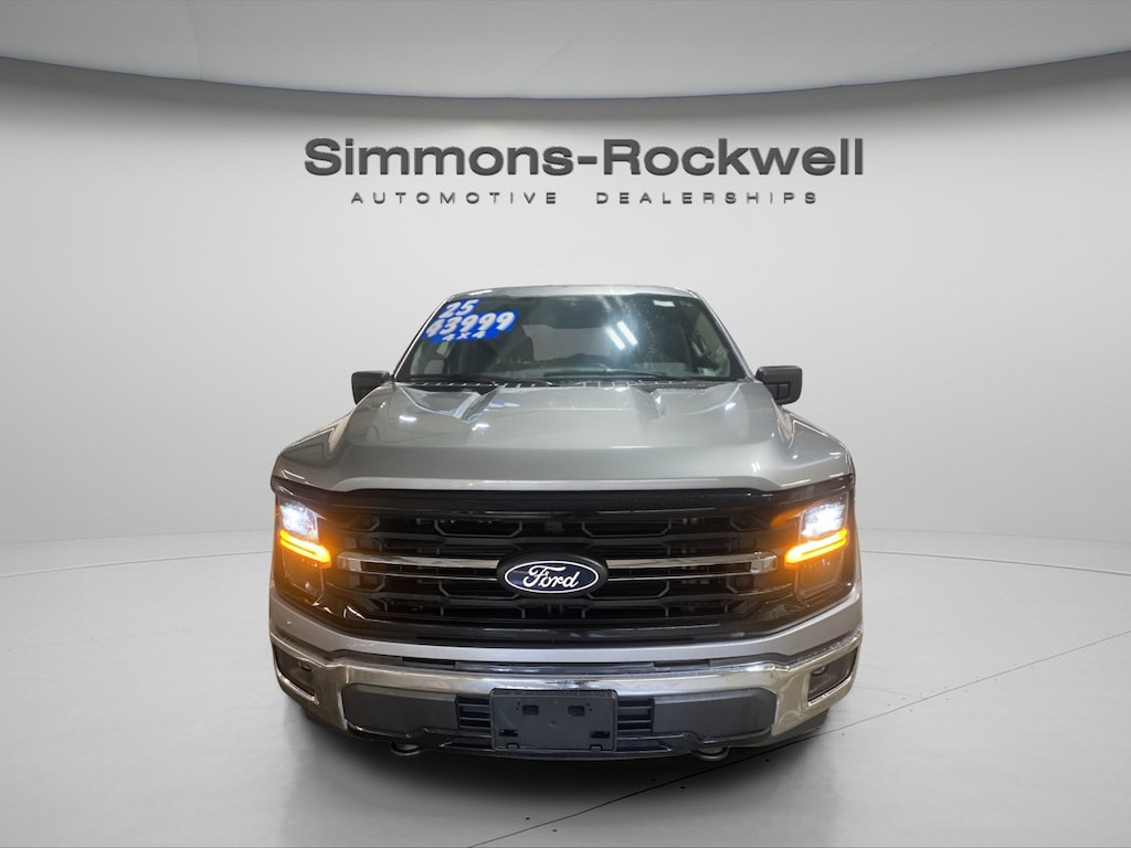 Used 2025 Ford F-150 XLT Truck SuperCrew Cab